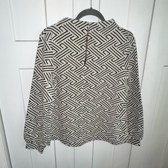 Anthropologie W5 Monochrome Geometric Shirt - Picture 5 of 7